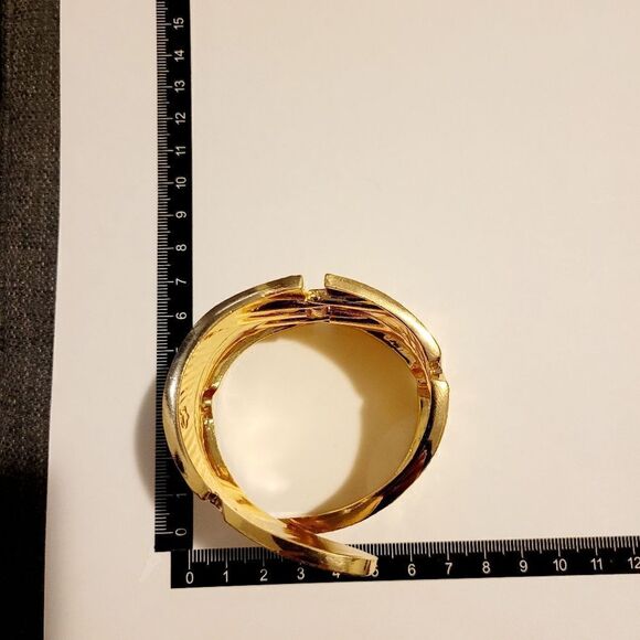 Brand New Top Fashion Gold Leaf Bracelet - Picture 7 of 8